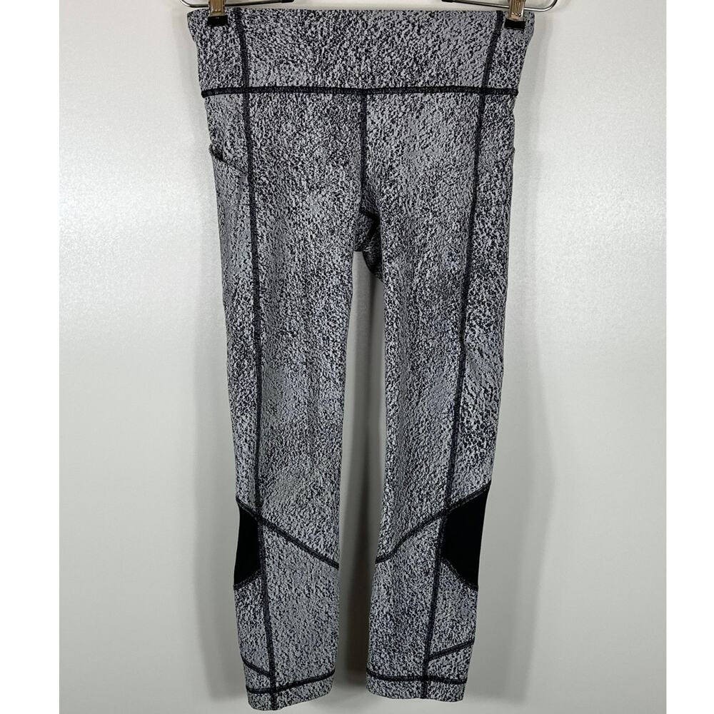 Lululemon Pace Rival Crop Leggings, Size 4
